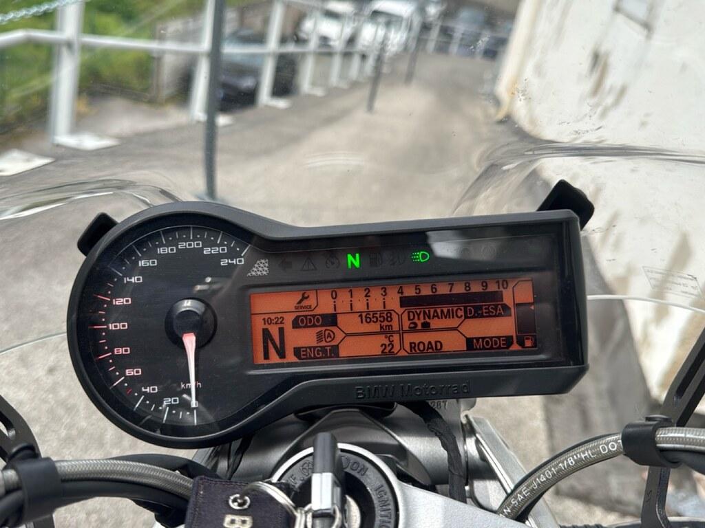 R 1200 R