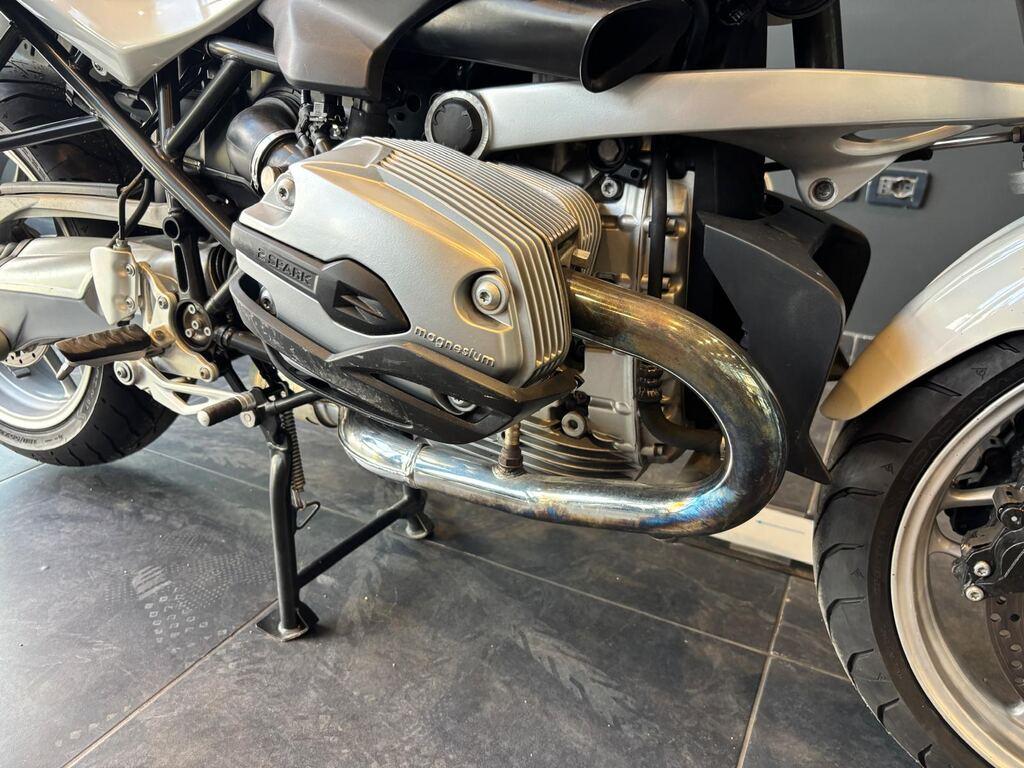 R 1200 R