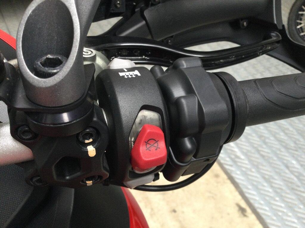 MULTISTRADA V2
