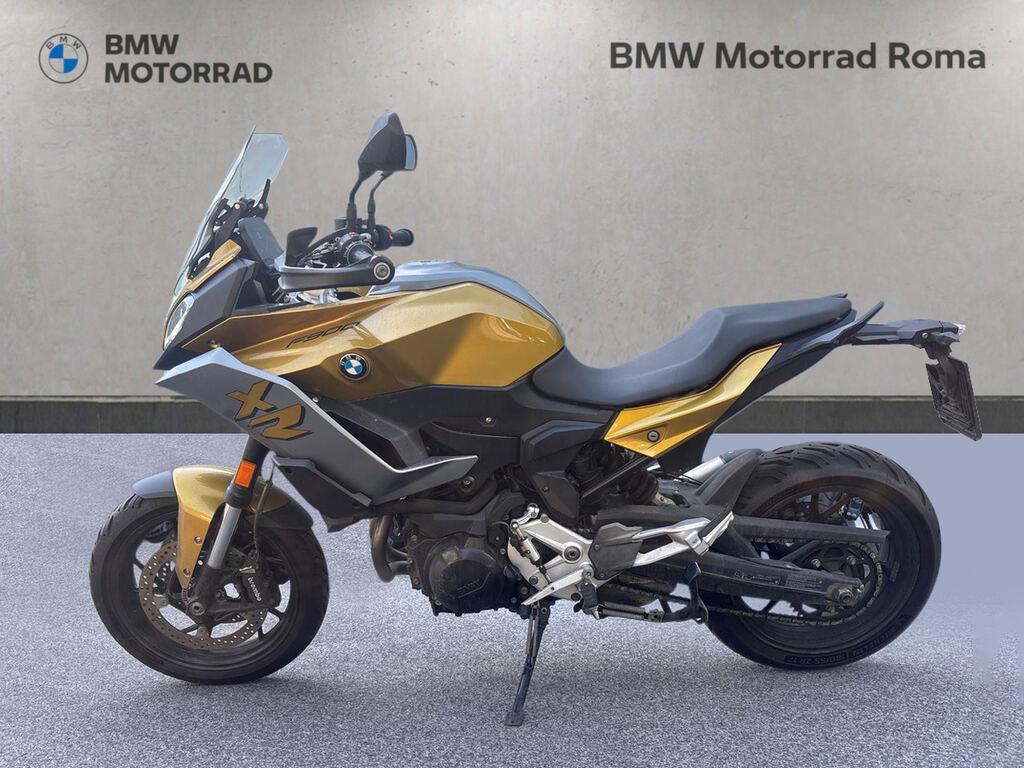 F 900 XR