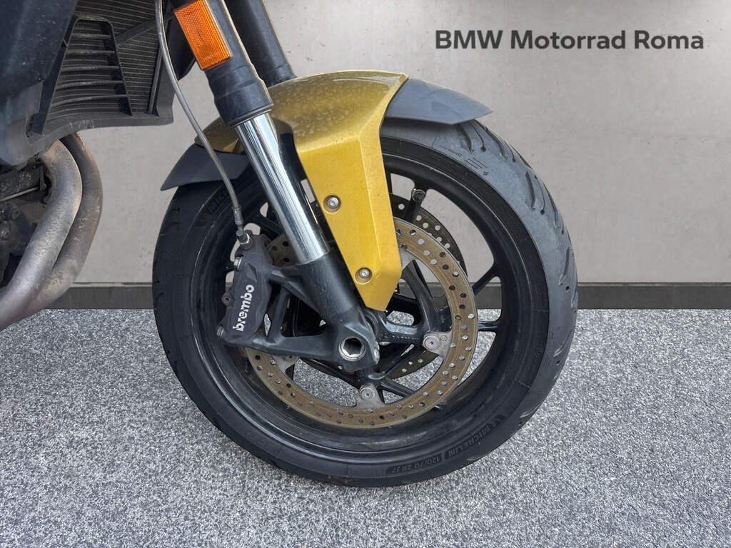 F 900 XR