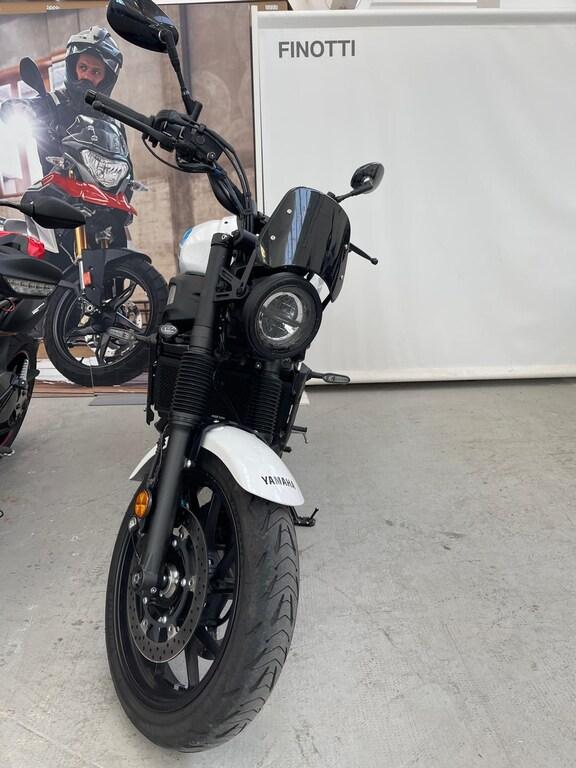 XSR 700