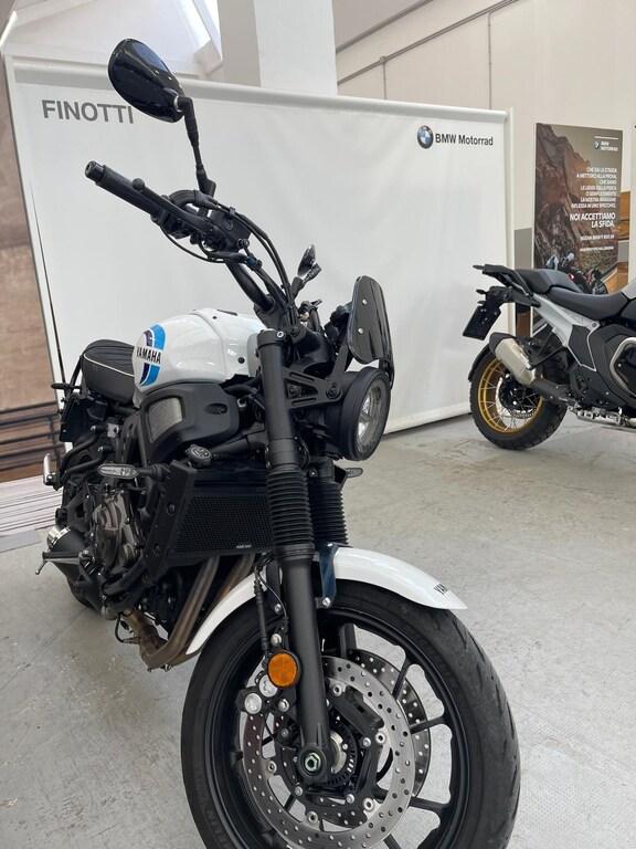 XSR 700