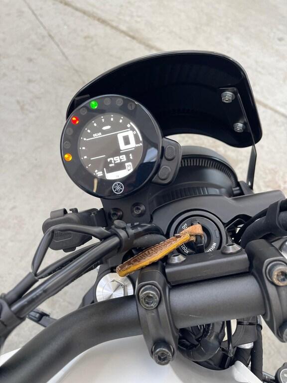 XSR 700