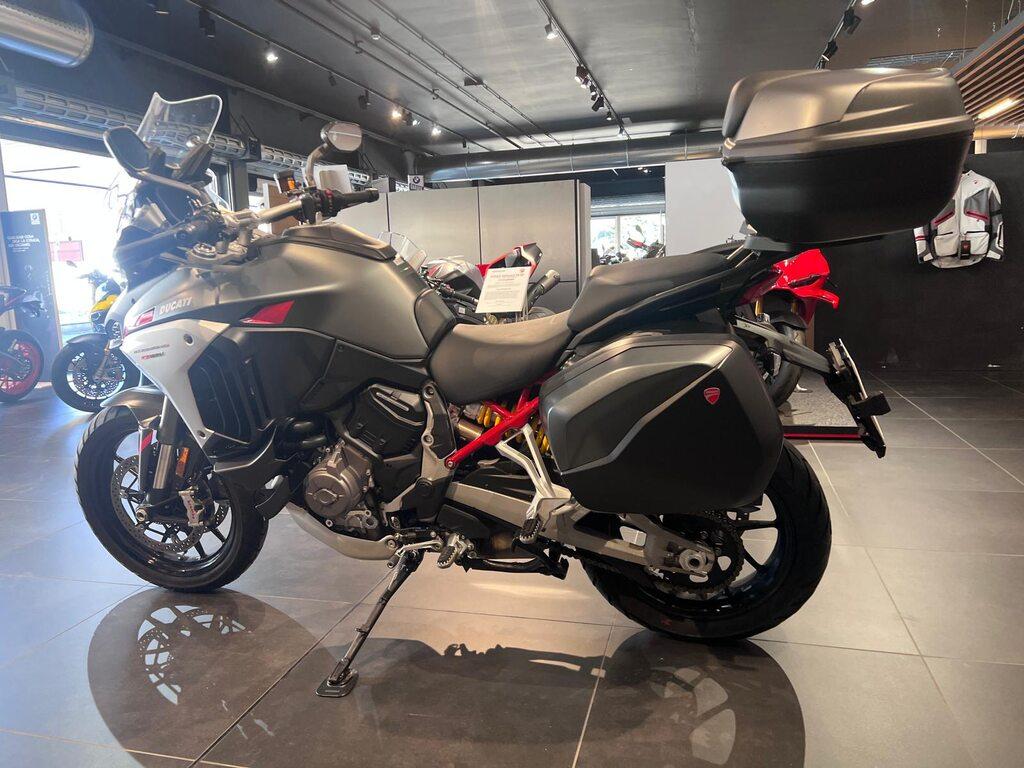 MULTISTRADA V4