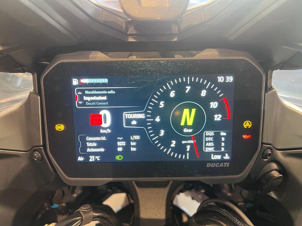 MULTISTRADA V4