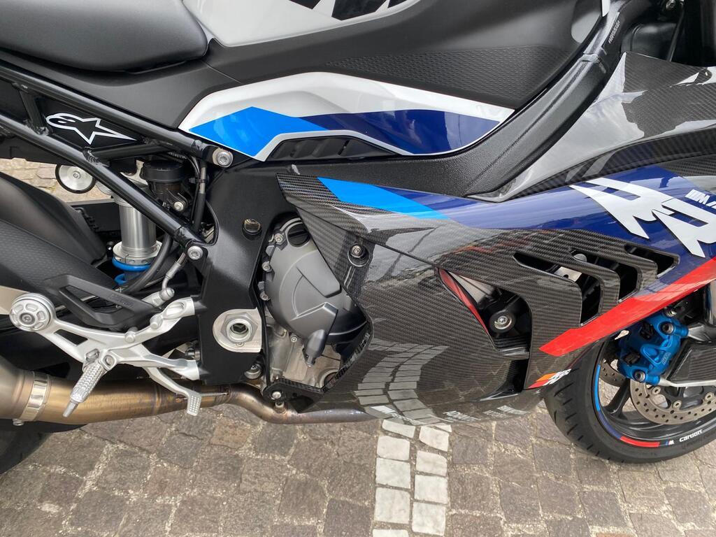 M 1000 RR