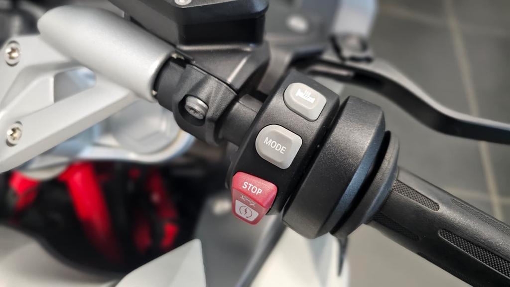 R 1200 RS