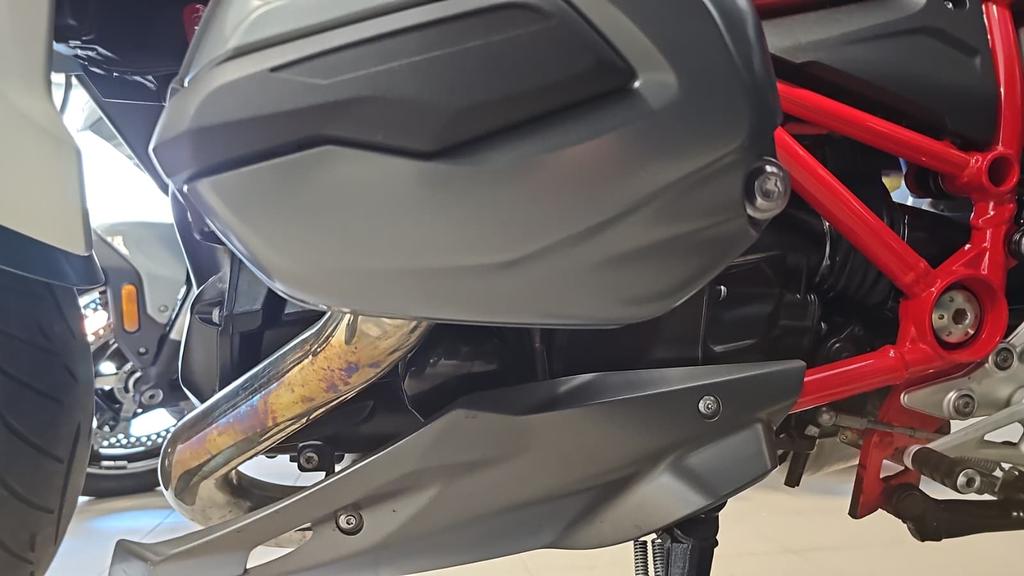 R 1200 RS