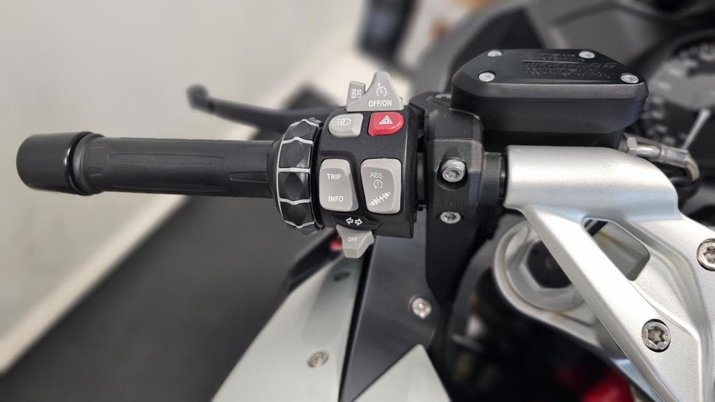 R 1200 RS