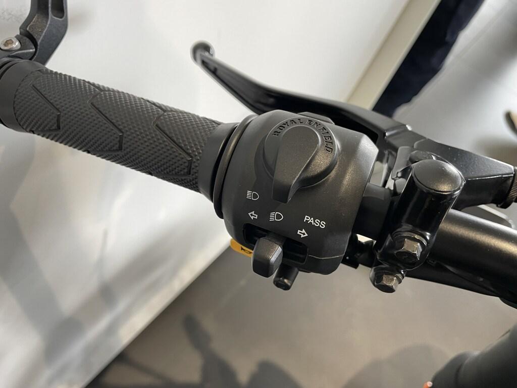 GUERRILLA 450