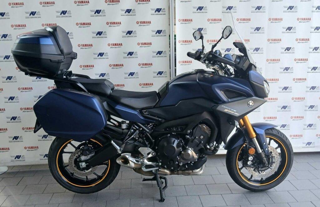 TRACER 900