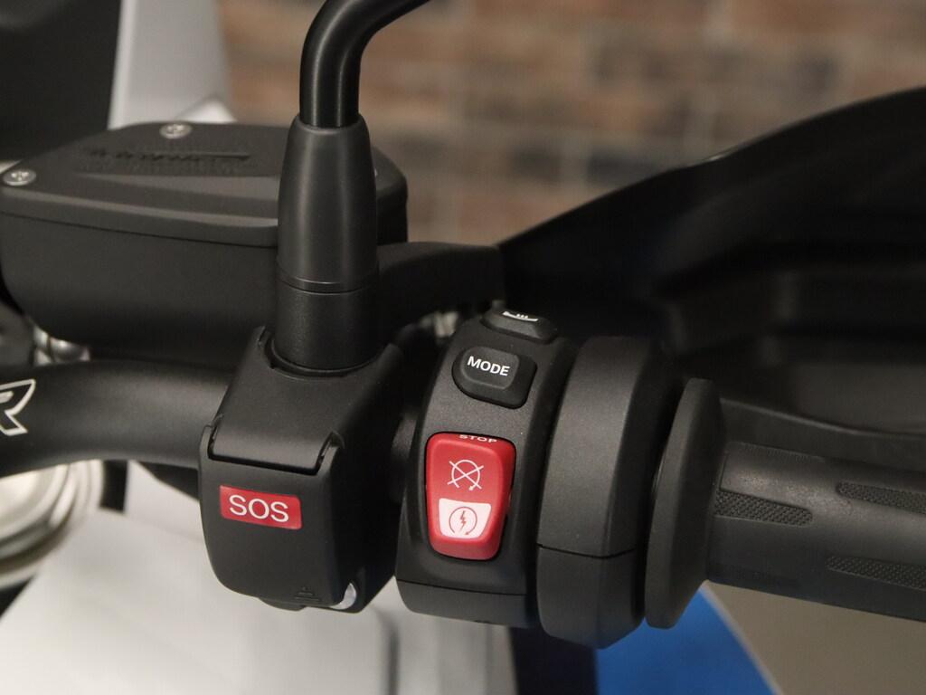 S 1000 XR