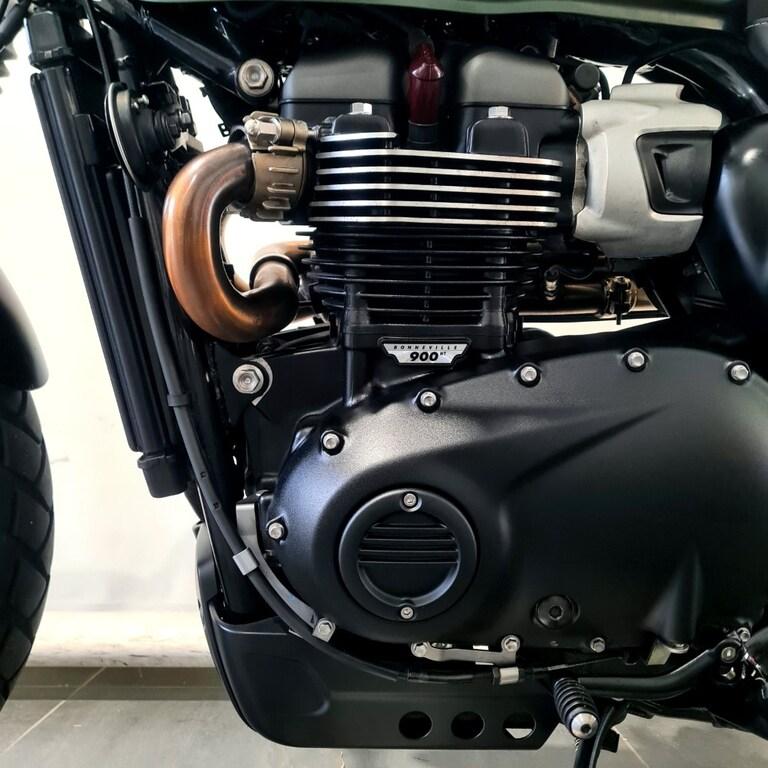 SCRAMBLER 900