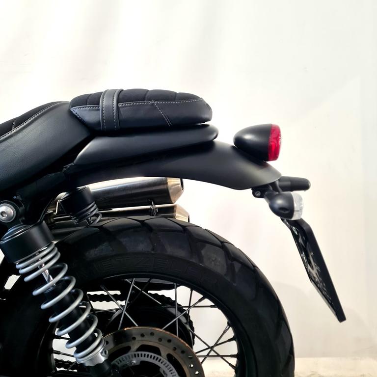 SCRAMBLER 900