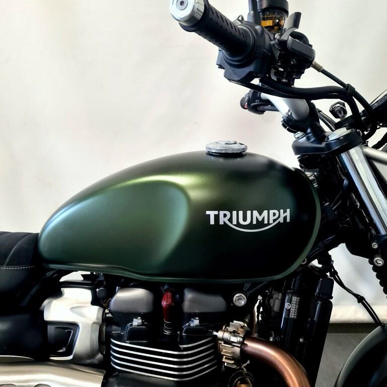 SCRAMBLER 900