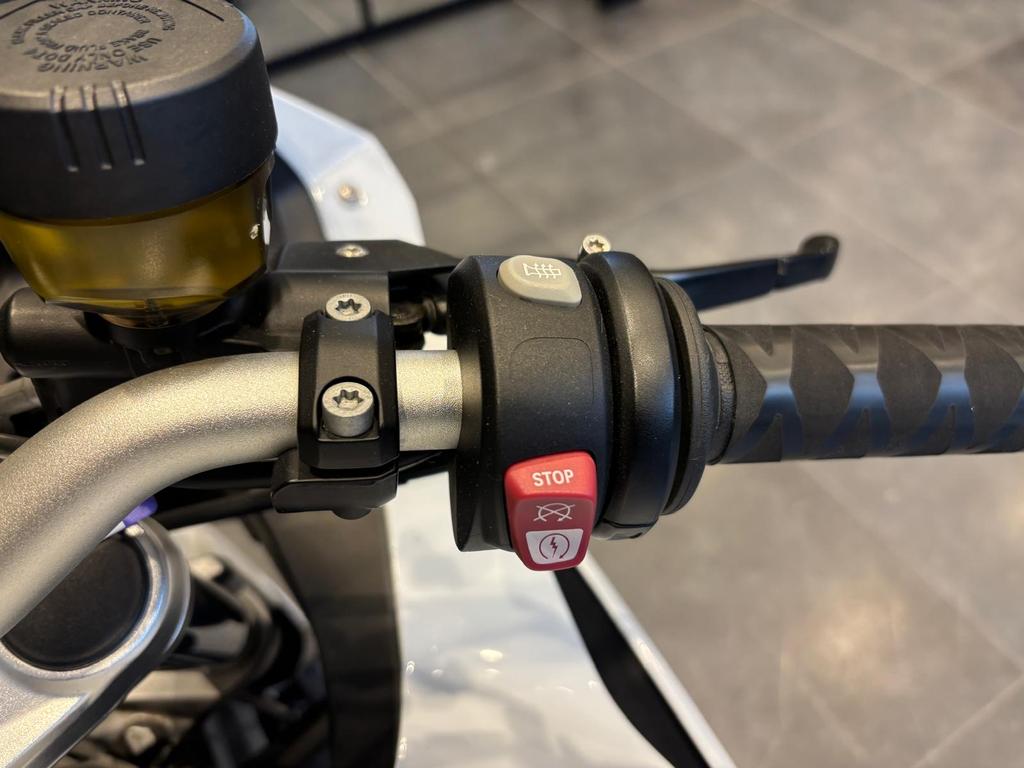 F 800 GT