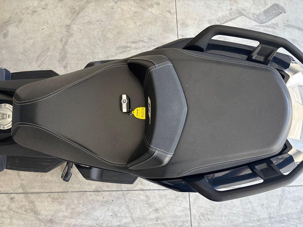 C 400 GT