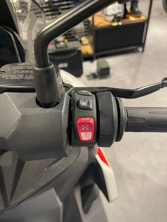 C 400 X