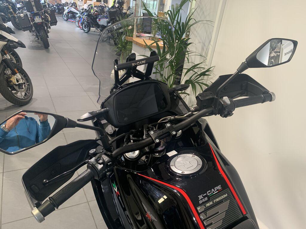 X CAPE 650