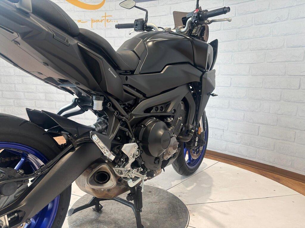 TRACER 900