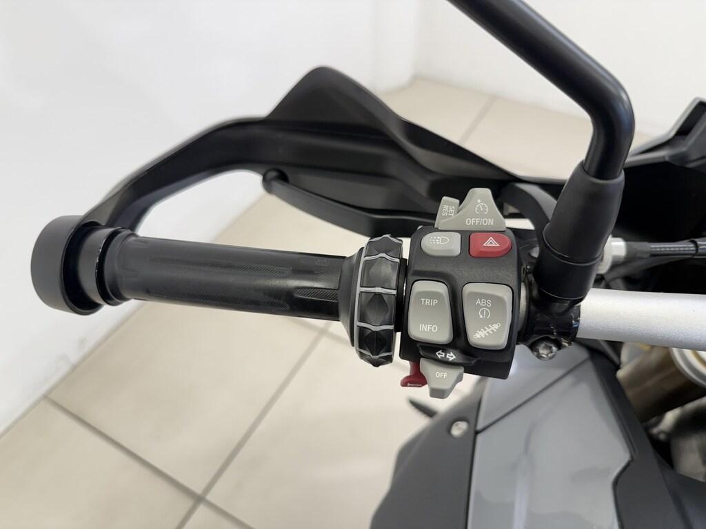 S 1000 XR