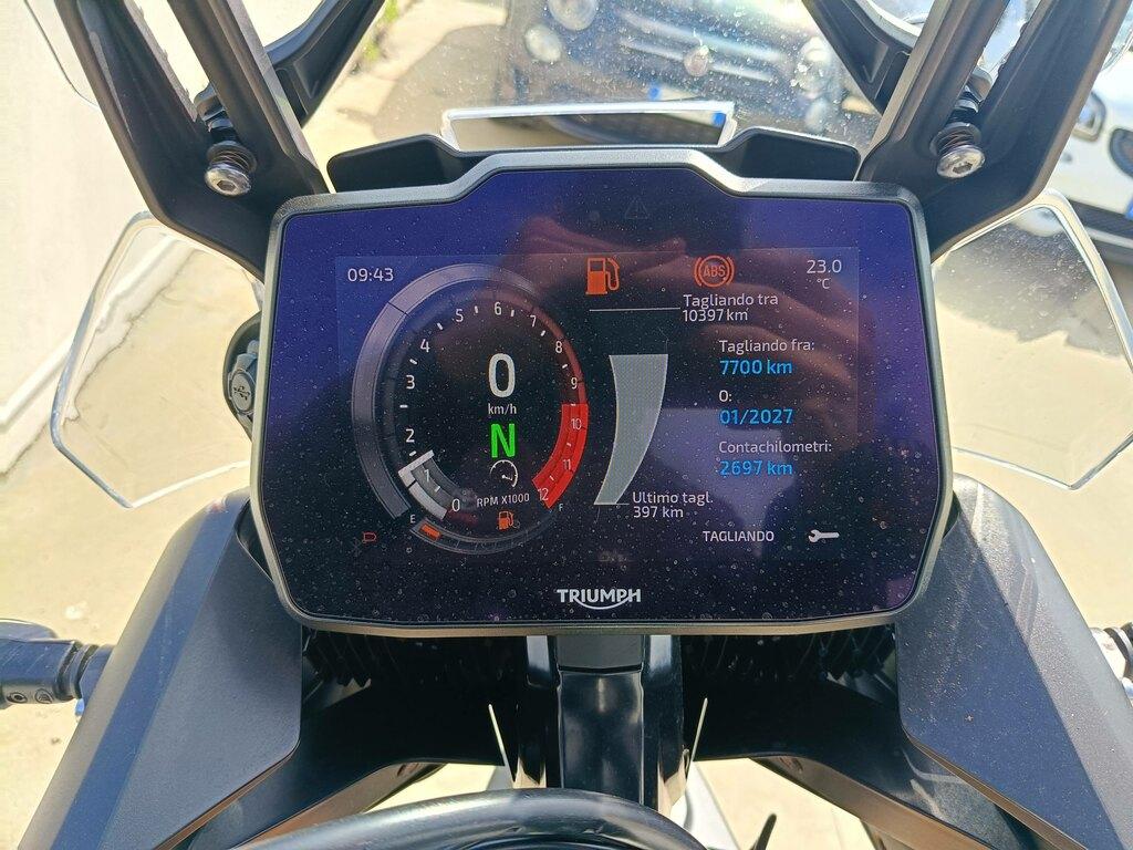 TIGER 900