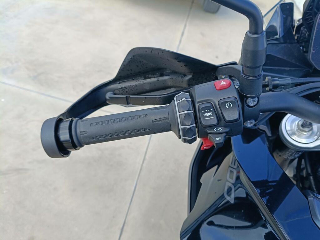 F 900 XR