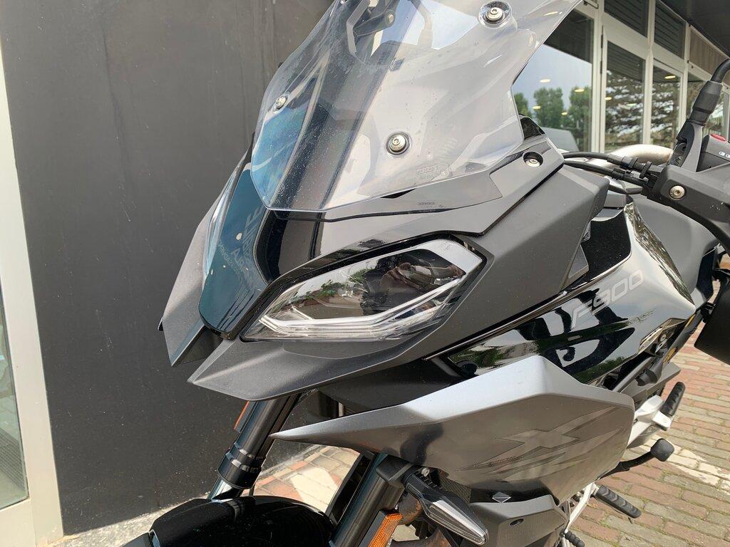 F 900 XR