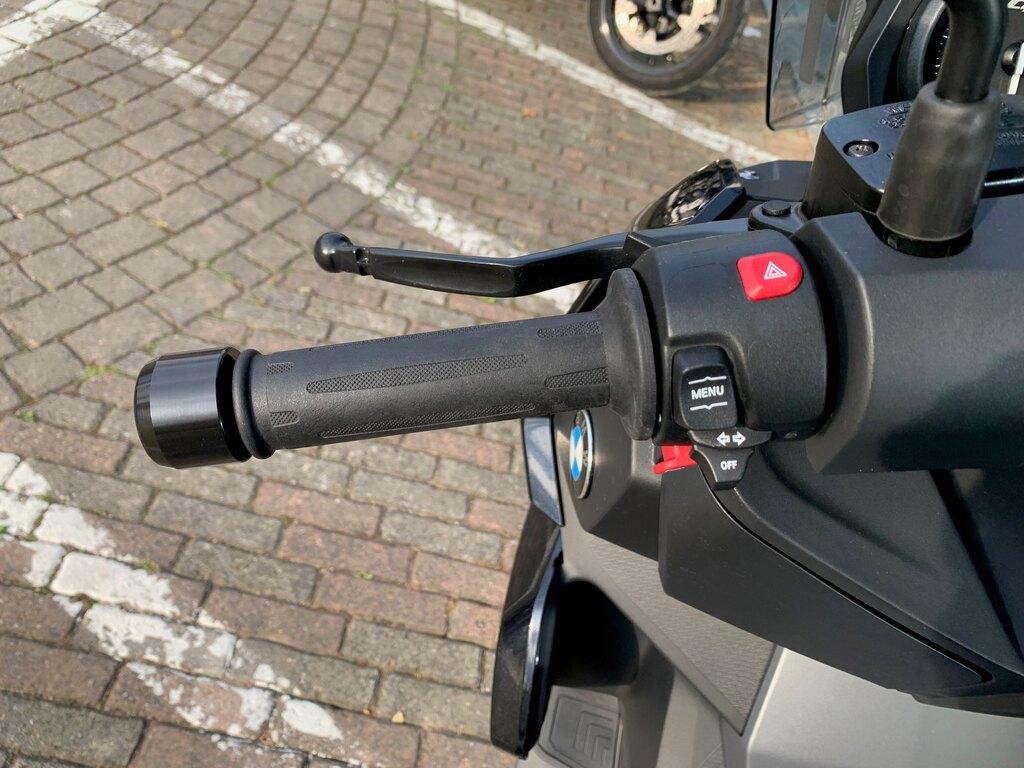 C 400 X