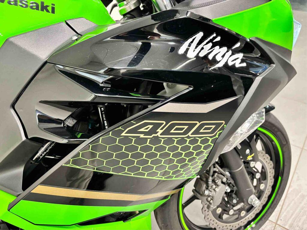NINJA 400