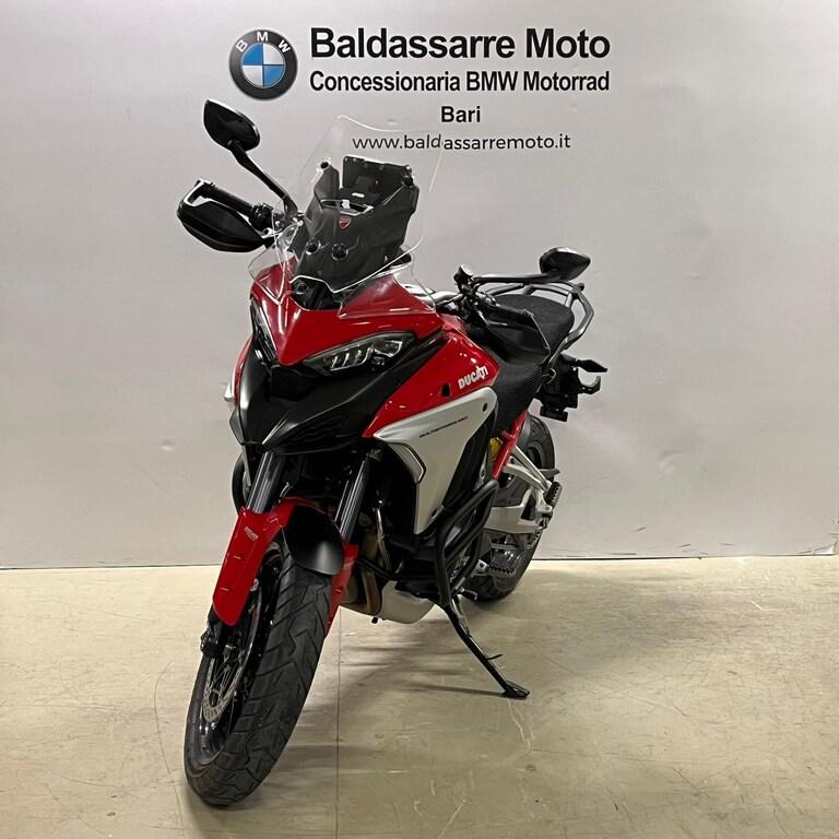 MULTISTRADA V4