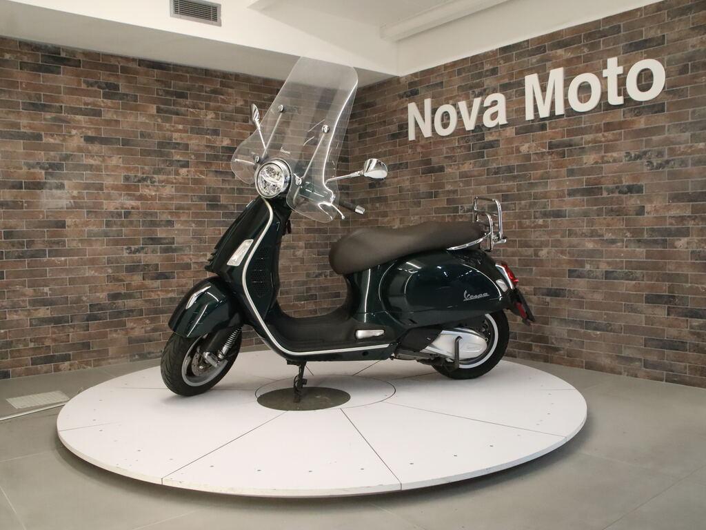 VESPA GTS 300