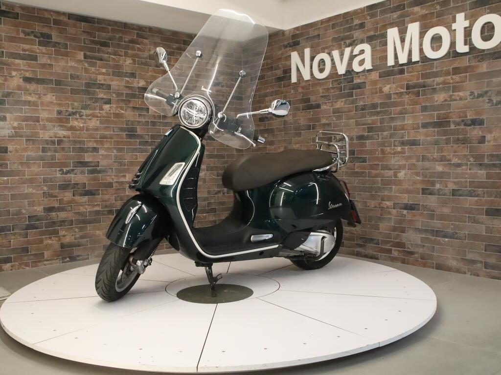 VESPA GTS 300