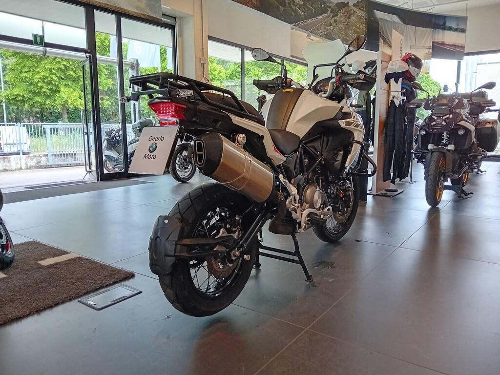 TRK 502