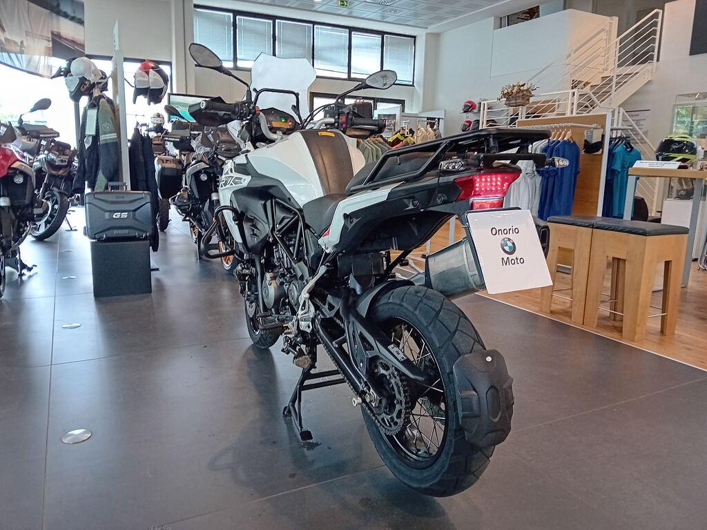 TRK 502