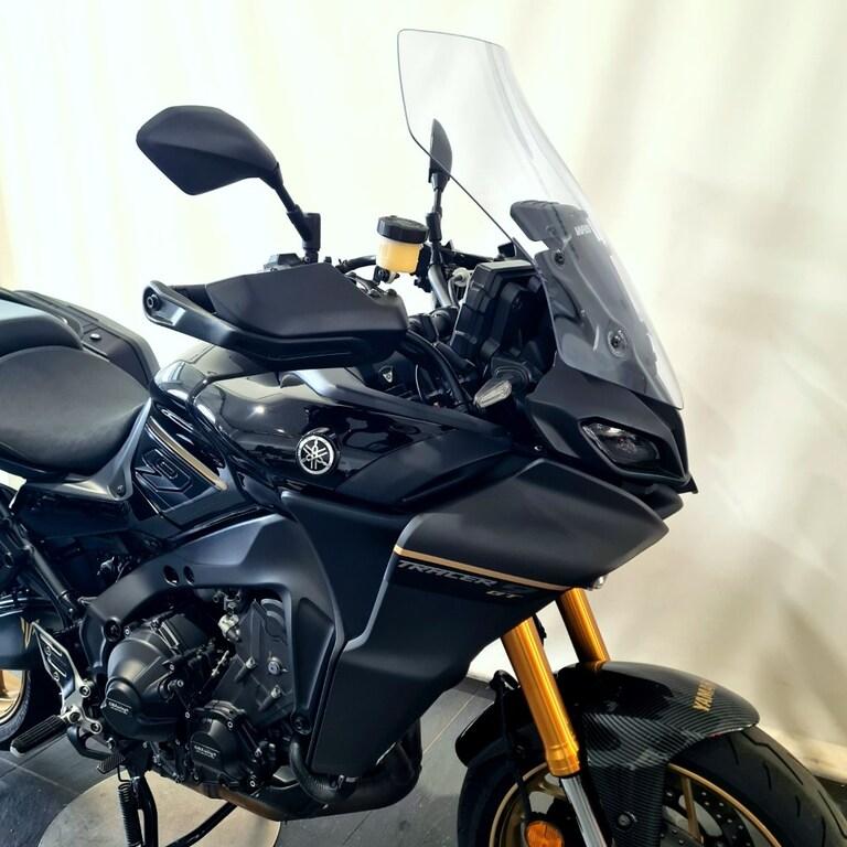 TRACER 900