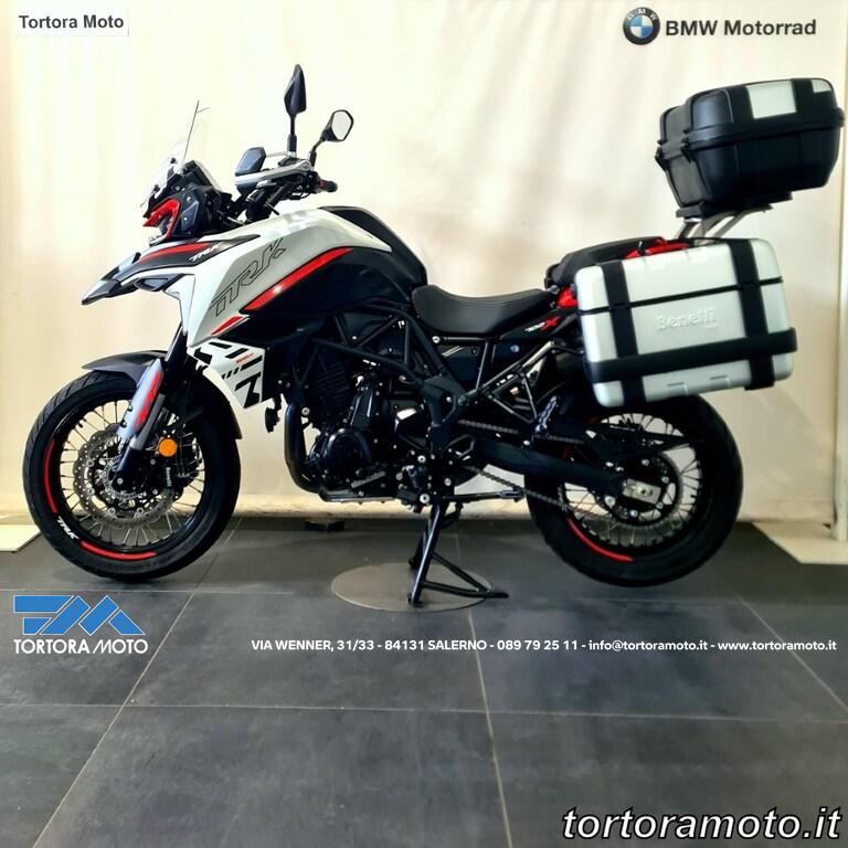 TRK 702