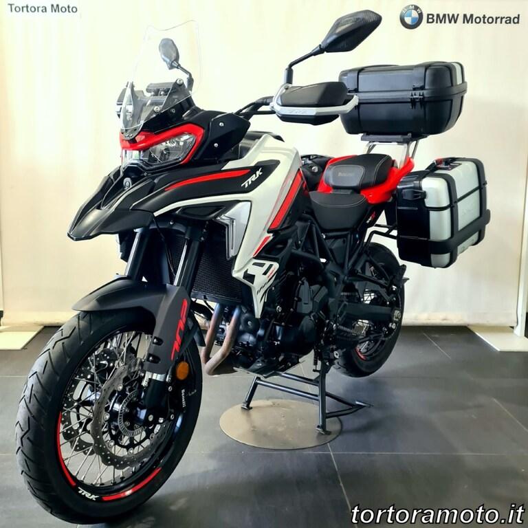 TRK 702