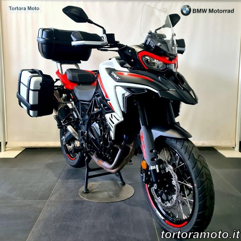 TRK 702