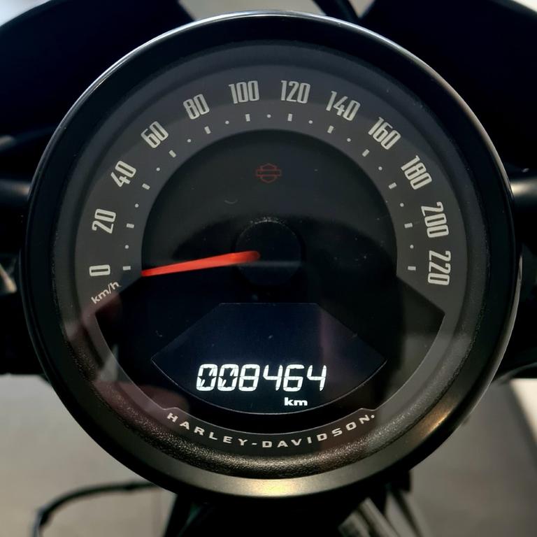 975 NIGHTSTER
