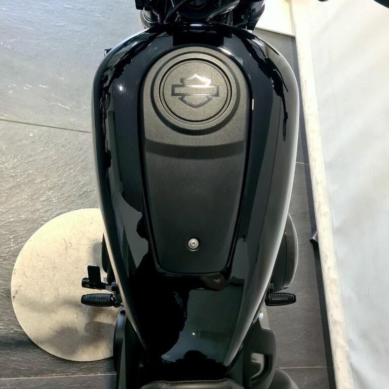 975 NIGHTSTER