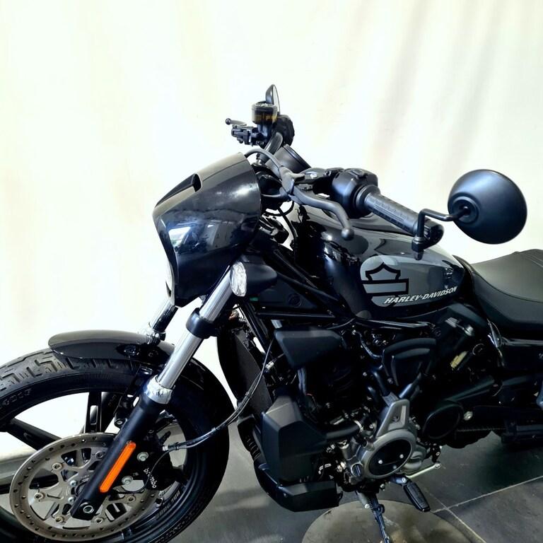 975 NIGHTSTER