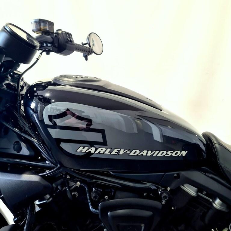 975 NIGHTSTER