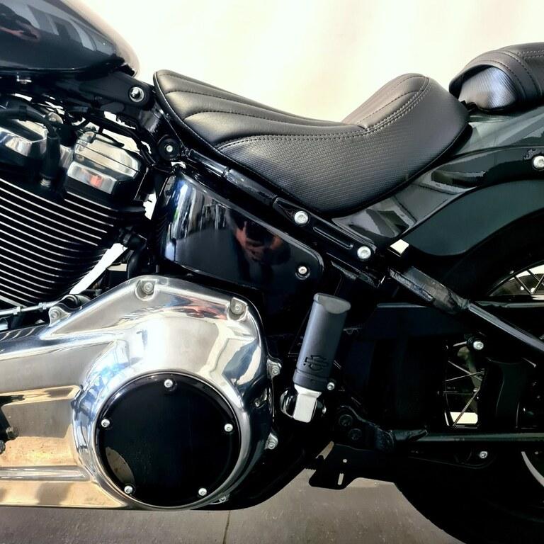 STREET BOB 117 1923