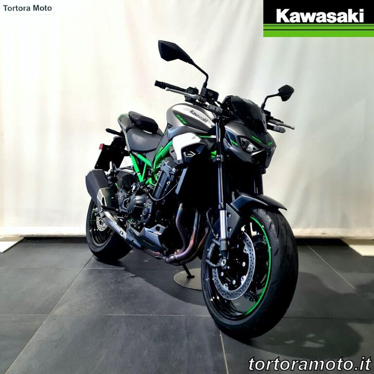 Z 900