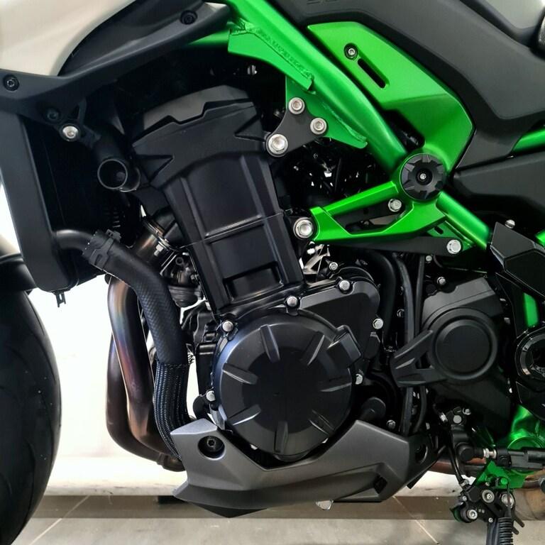 Z 900