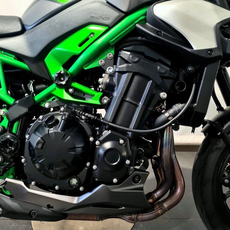 Z 900