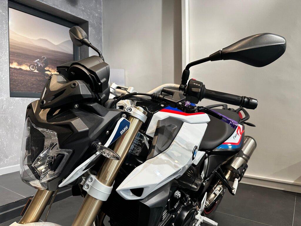F 800 R