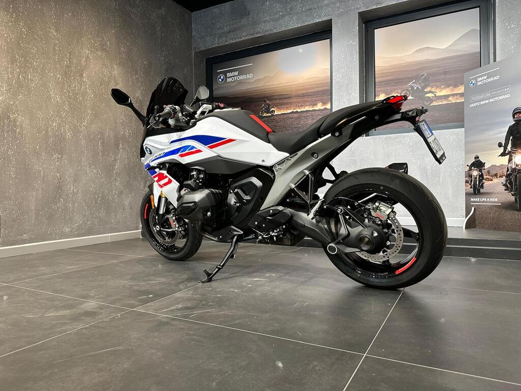 R 1300 RS